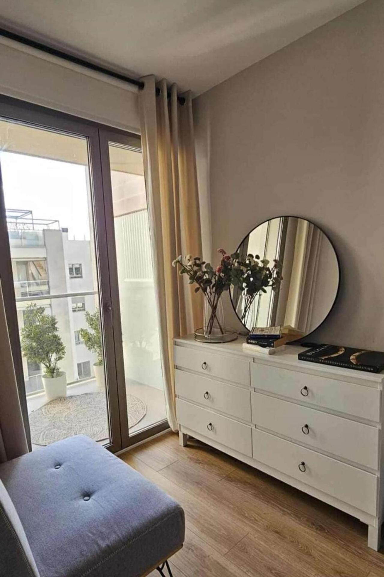 Appartement 2 Bedrooms - Private Rooftop And Pool - Parking *
