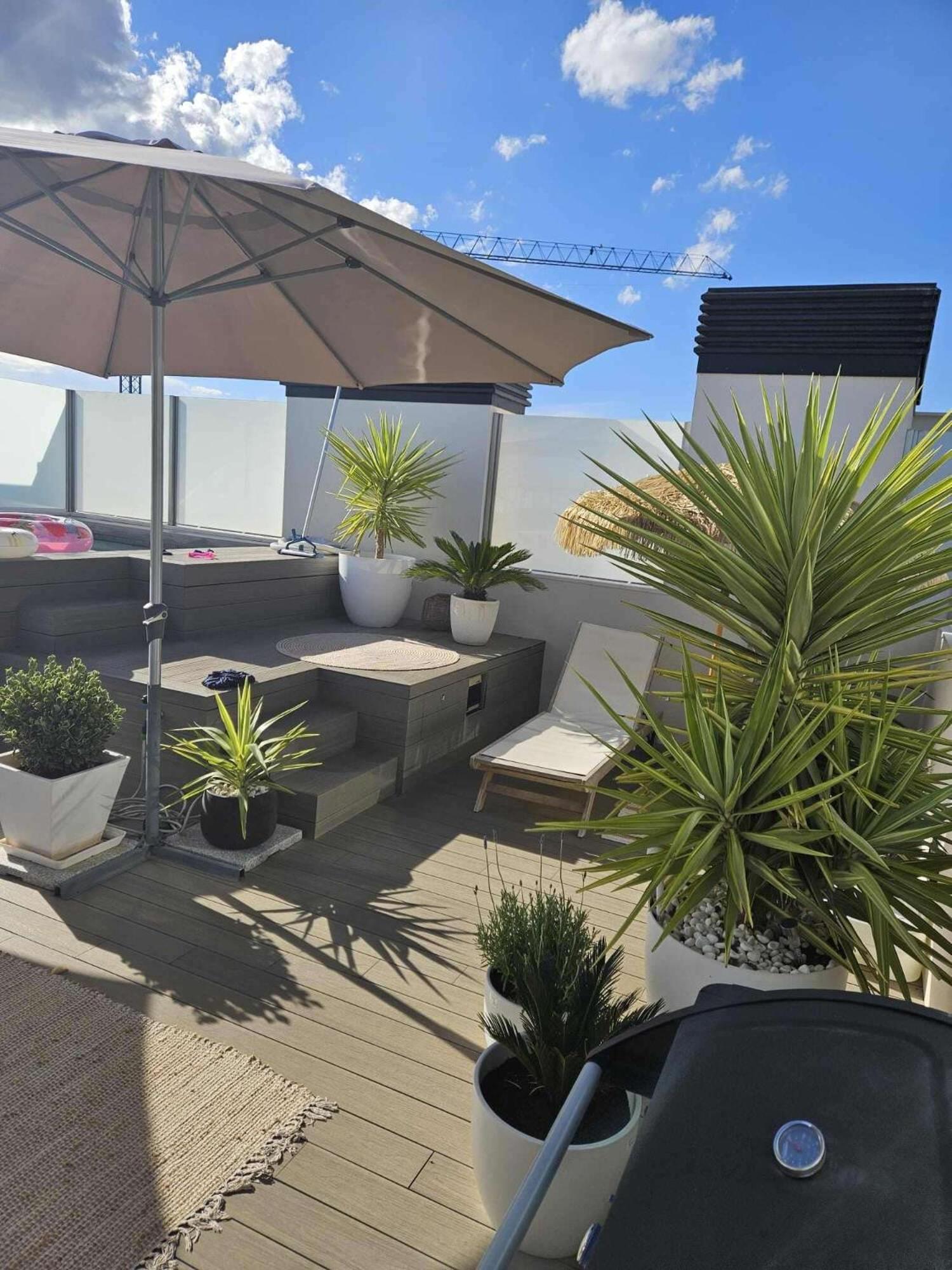 Appartement 2 Bedrooms - Private Rooftop And Pool - Parking *